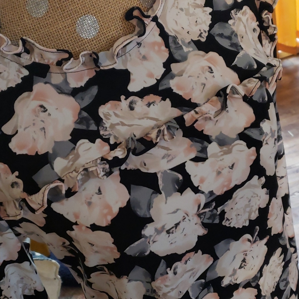 Karl Lagerfeld blouse - Picture 2 of 4